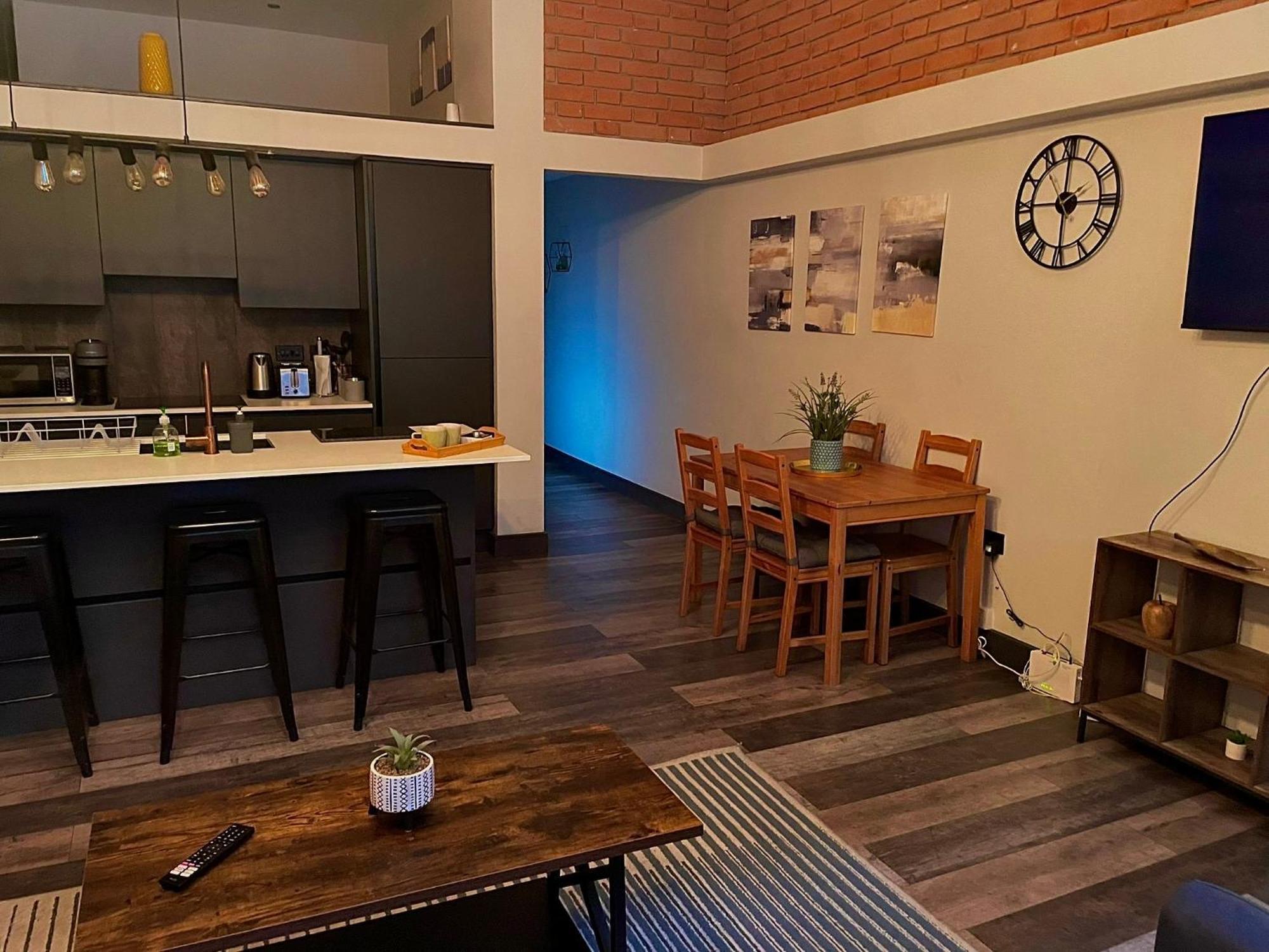 Artistic, Cozy, Stylish, Open Plan, City Centre 1Br Sheffield Luaran gambar